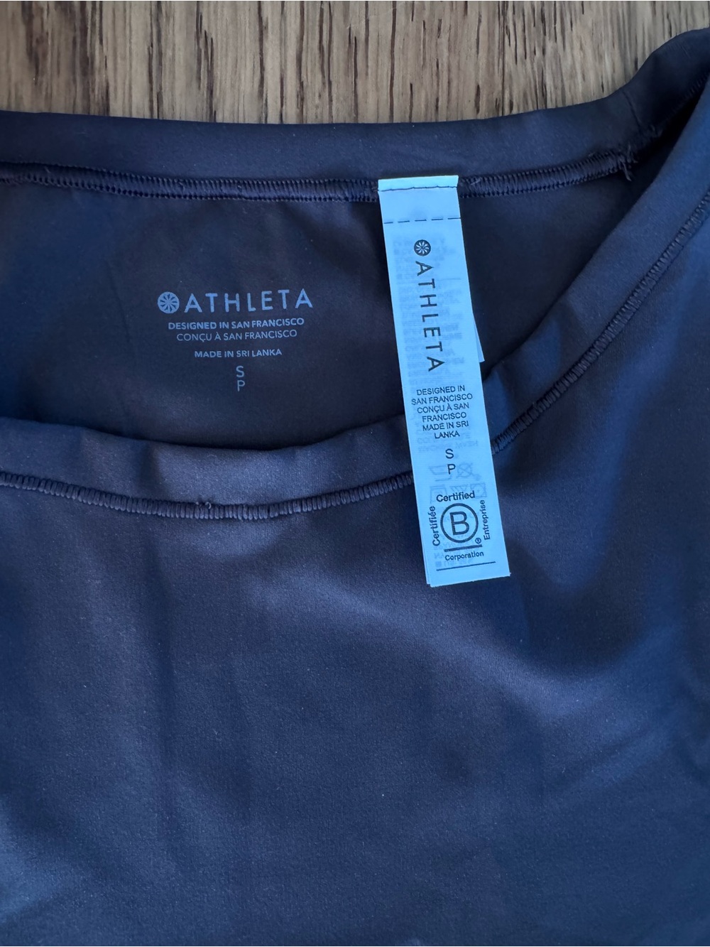 NEW Athleta BodyMove Crewneck Tee in Truffle - Picture 4 of 9